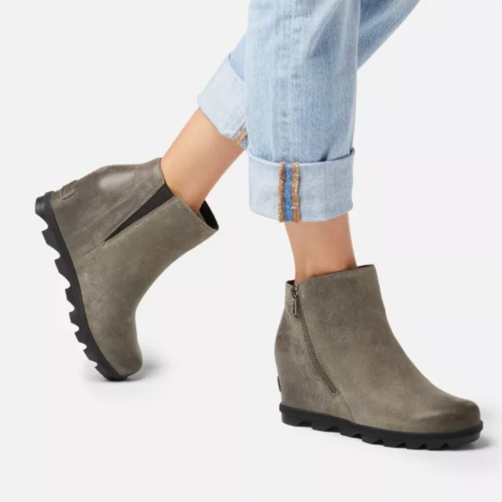 Sorel Women's Joan of Arctic Wedge Zip Bootie‎ Size 11
